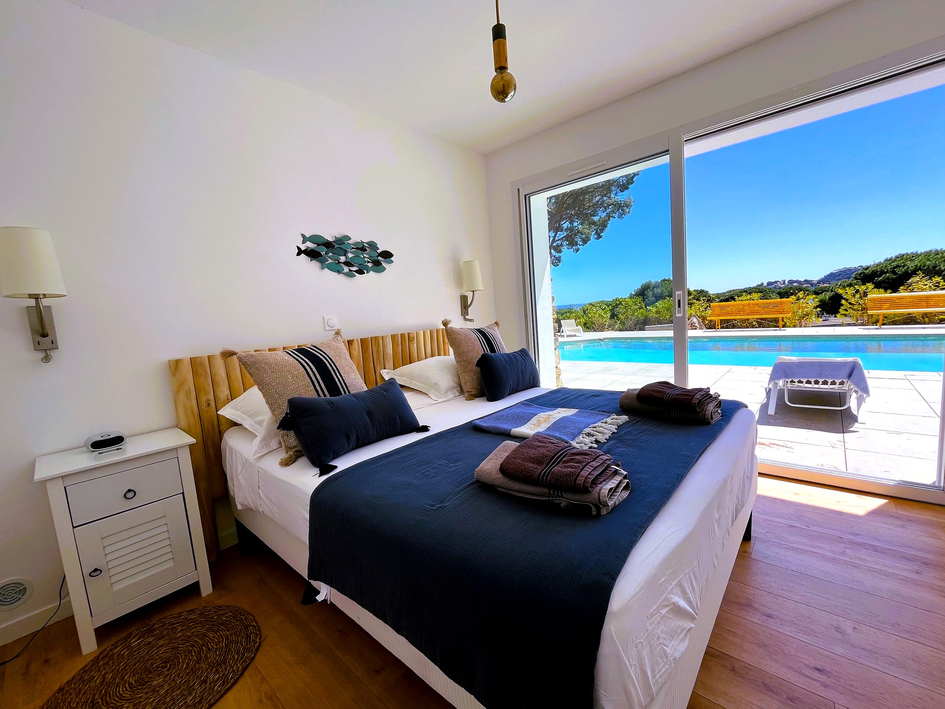 LOCATION DE VILLA A CAVALAIRE, GOLFE DE SAINT-TROPEZ