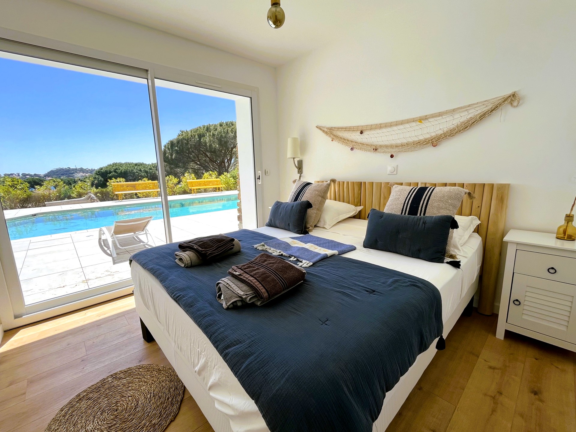 LOCATION DE VILLA A CAVALAIRE, GOLFE DE SAINT-TROPEZ
